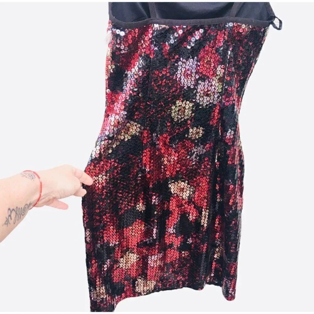 Express Red Black Sequins Body Con Mini Dress - Picture 4 of 5
